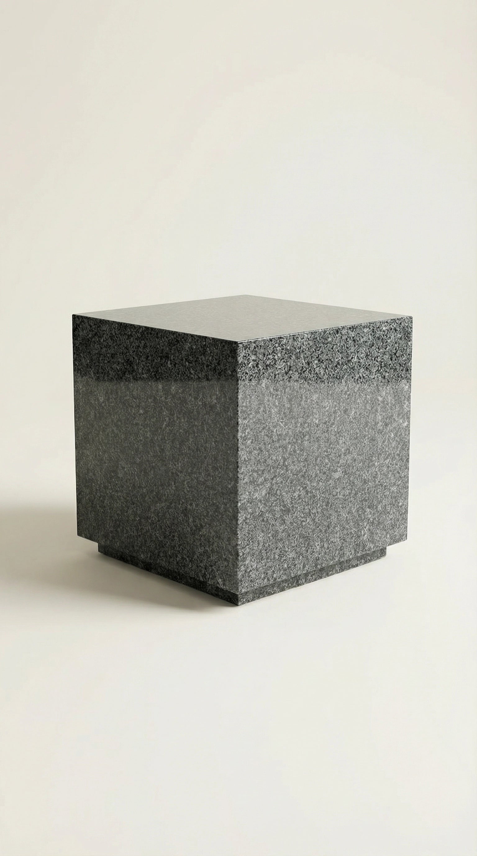 Ash granite plinth, Short — PLNTH Series 01